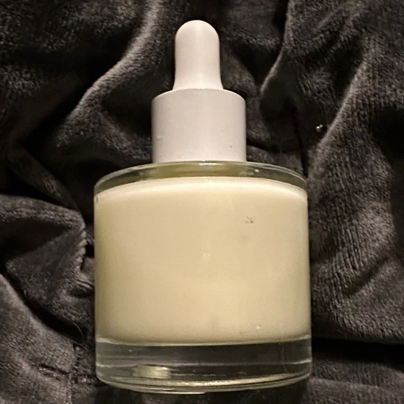 TRULY Mango Glaze Facial Serum - Cream - Picture 3 of 4